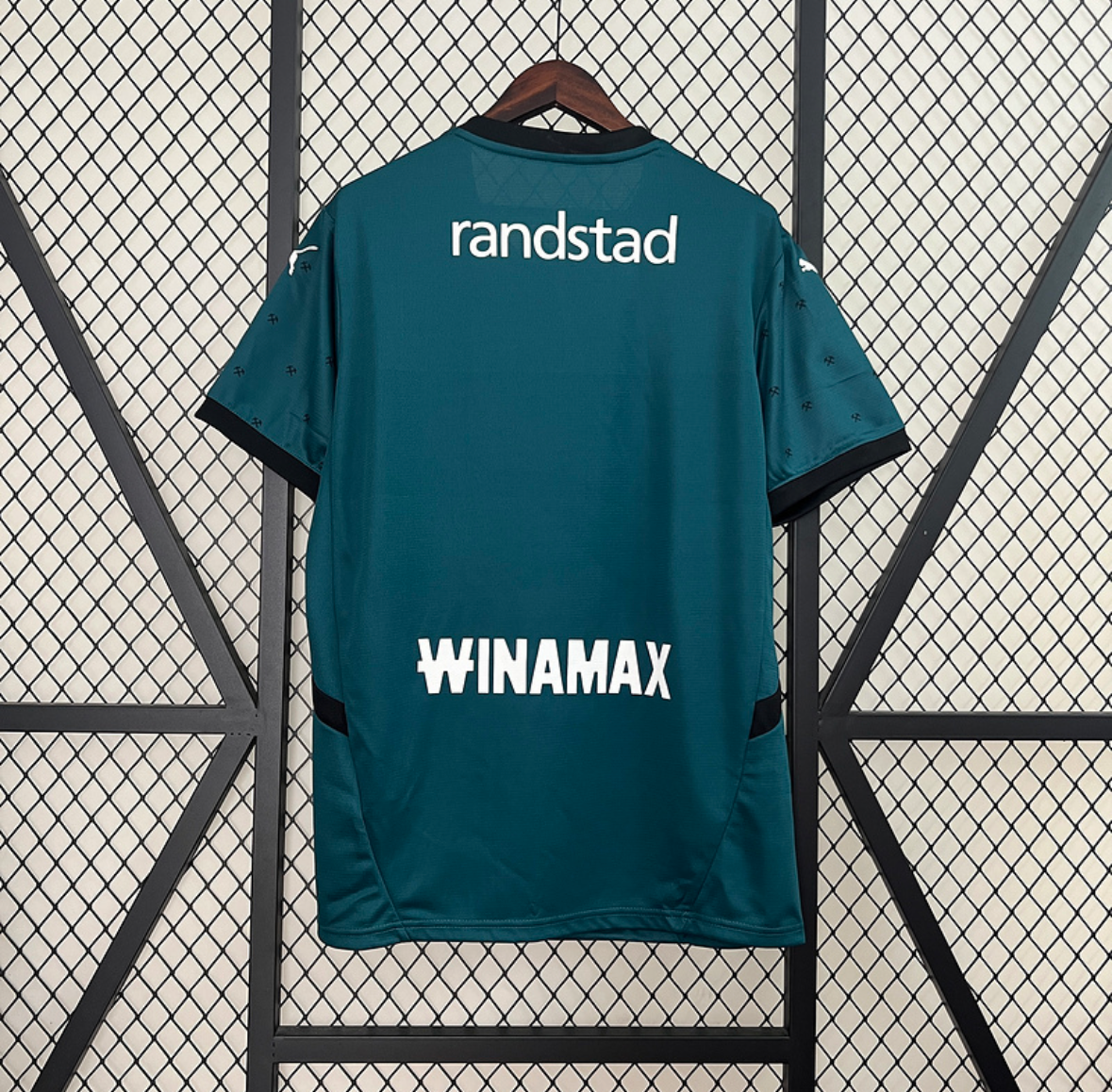 Lens Maillot Extérieur 24-25