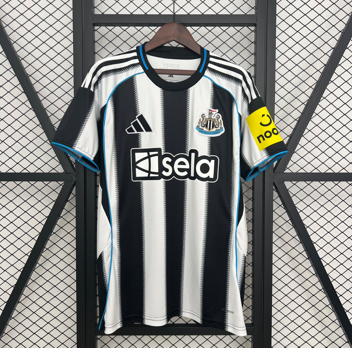 Newcastle Maillot Domicile 25-26